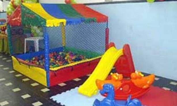 Bebê a Bordo Locações de Brinquedos - Foto 1